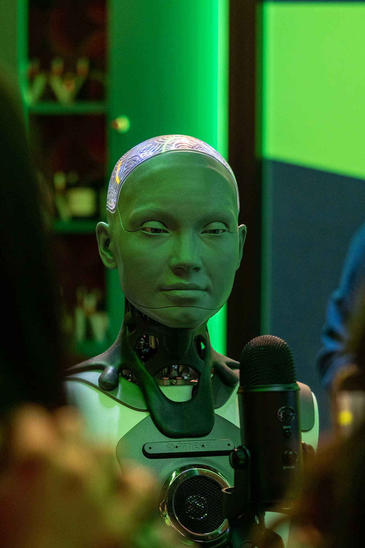 Humanoid robot showcased at Italian Tech Week booth